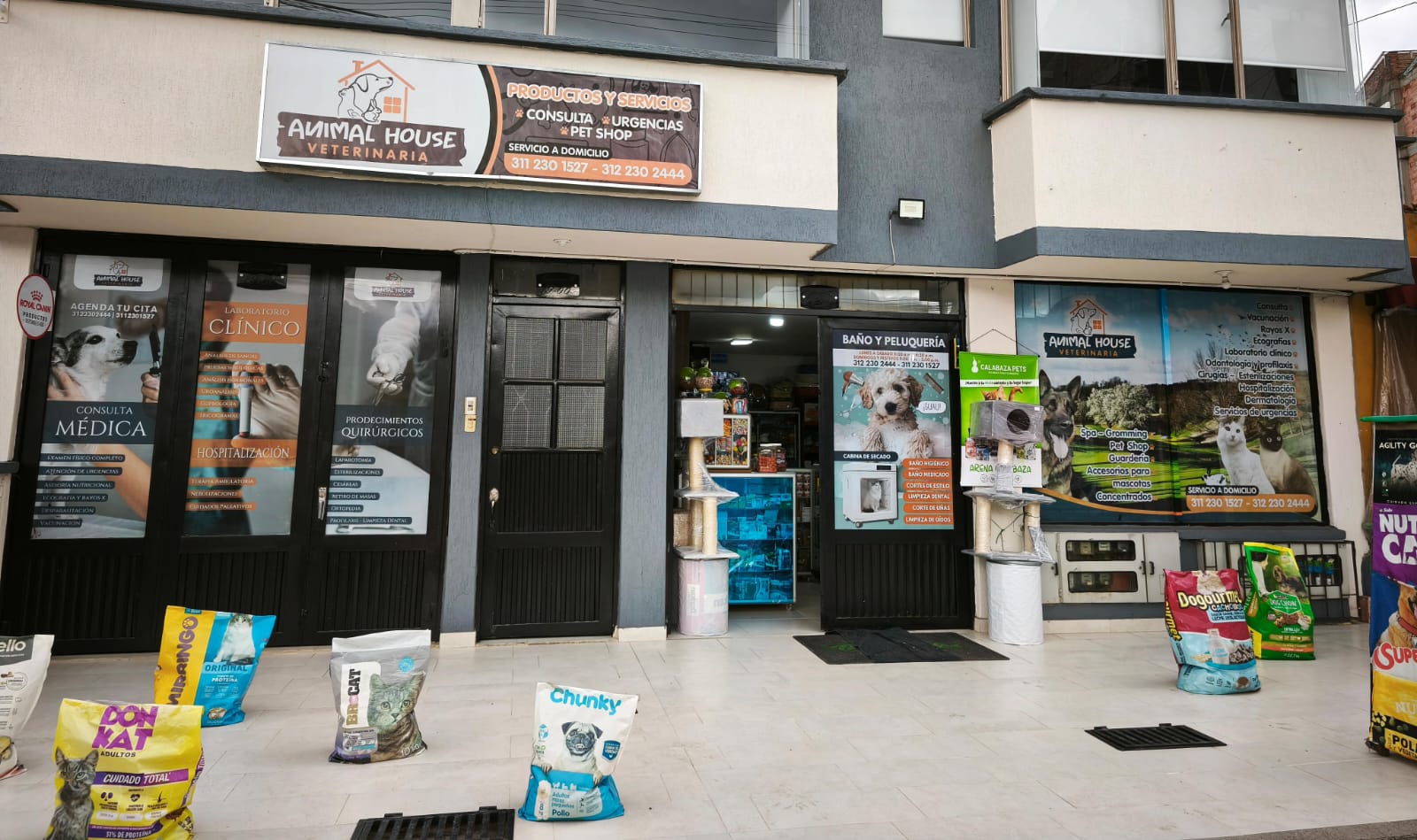 Fachada de Animal House Veterinaria en Duitama, Boyacá — Productos y servicios, consulta, urgencias, pet shop y servicio a domicilio